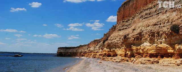 5 безлюдних островів в Україні, які зачарують вас красою природи - фото 345289