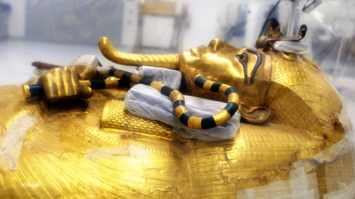 Саркофаг Тутанхамона відреставрують - фото 1