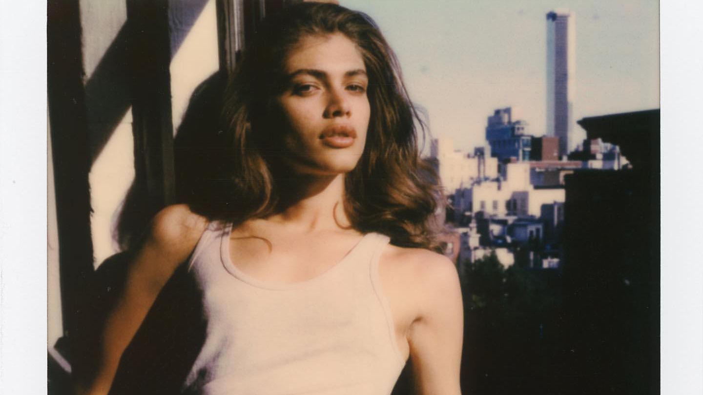 Модель-трансгендер вперше знялася для Victoria's Secret