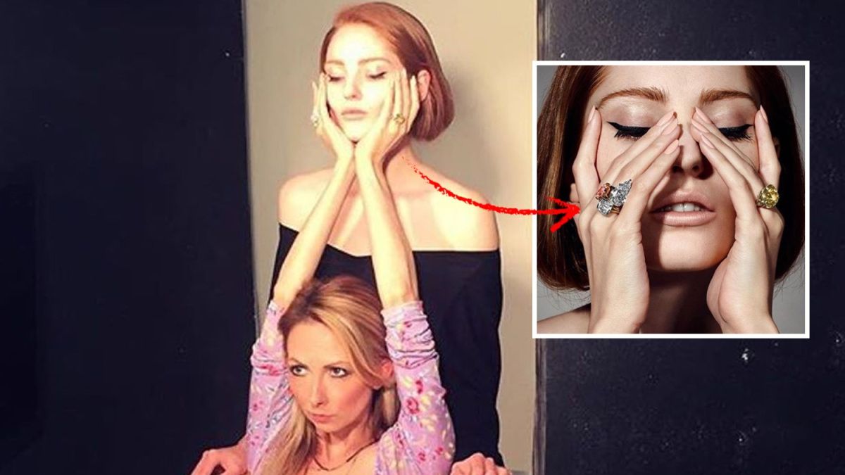 Ніна дуже ретельно доглядає за руками - фото 1