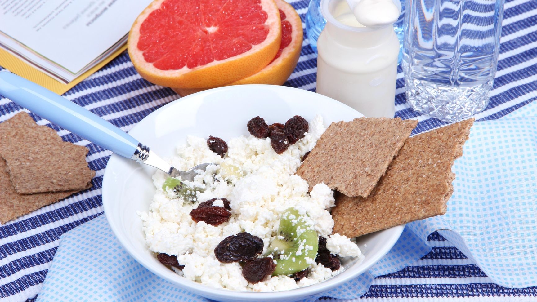 Фахівці розповіли про корисні властивості сиру