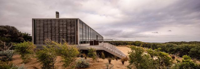 Як виглядає незвичайна пляжна вілла в Австралії - фото 346646