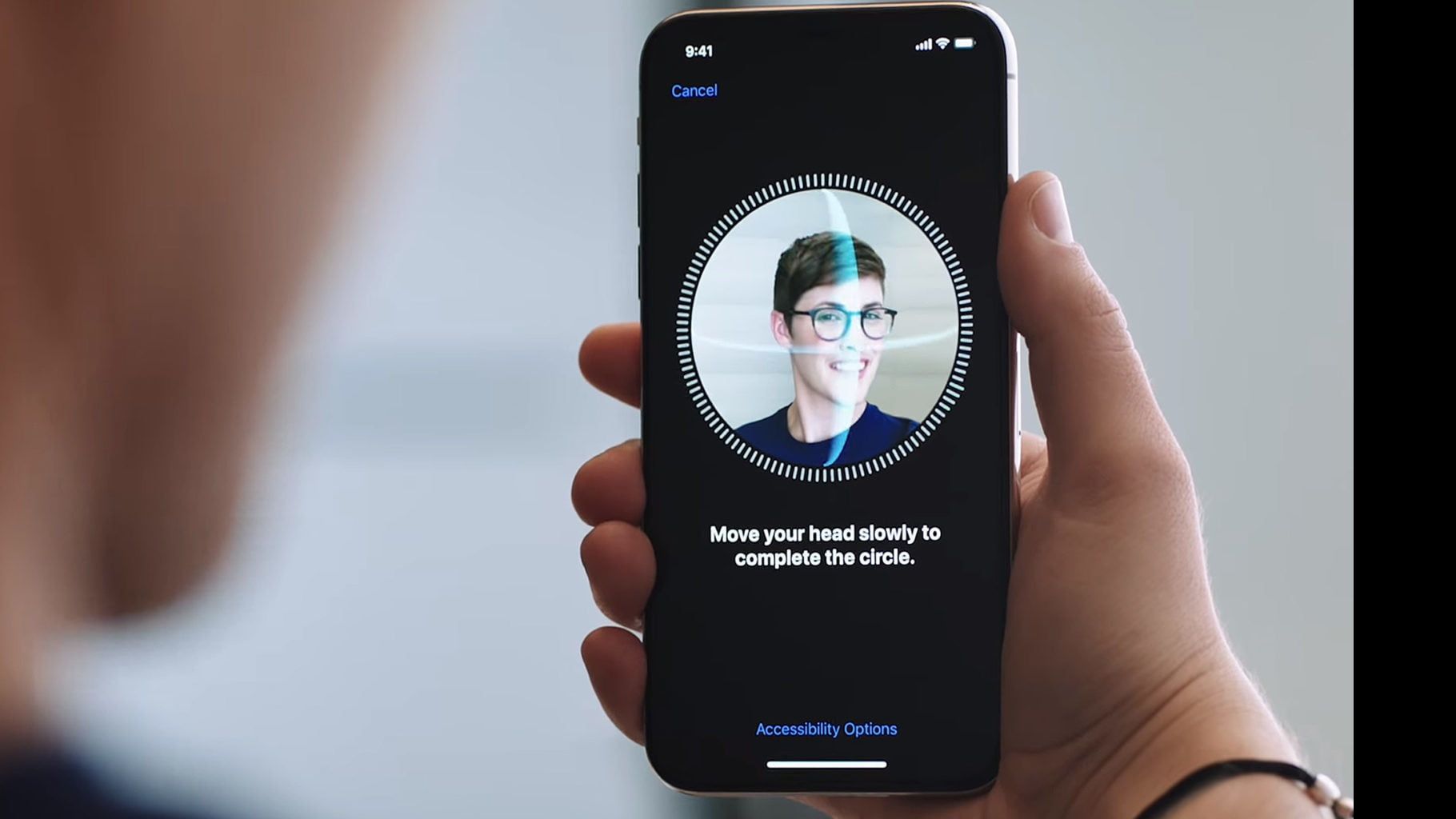 Хакери зламали FaceID iPhone - фото 1