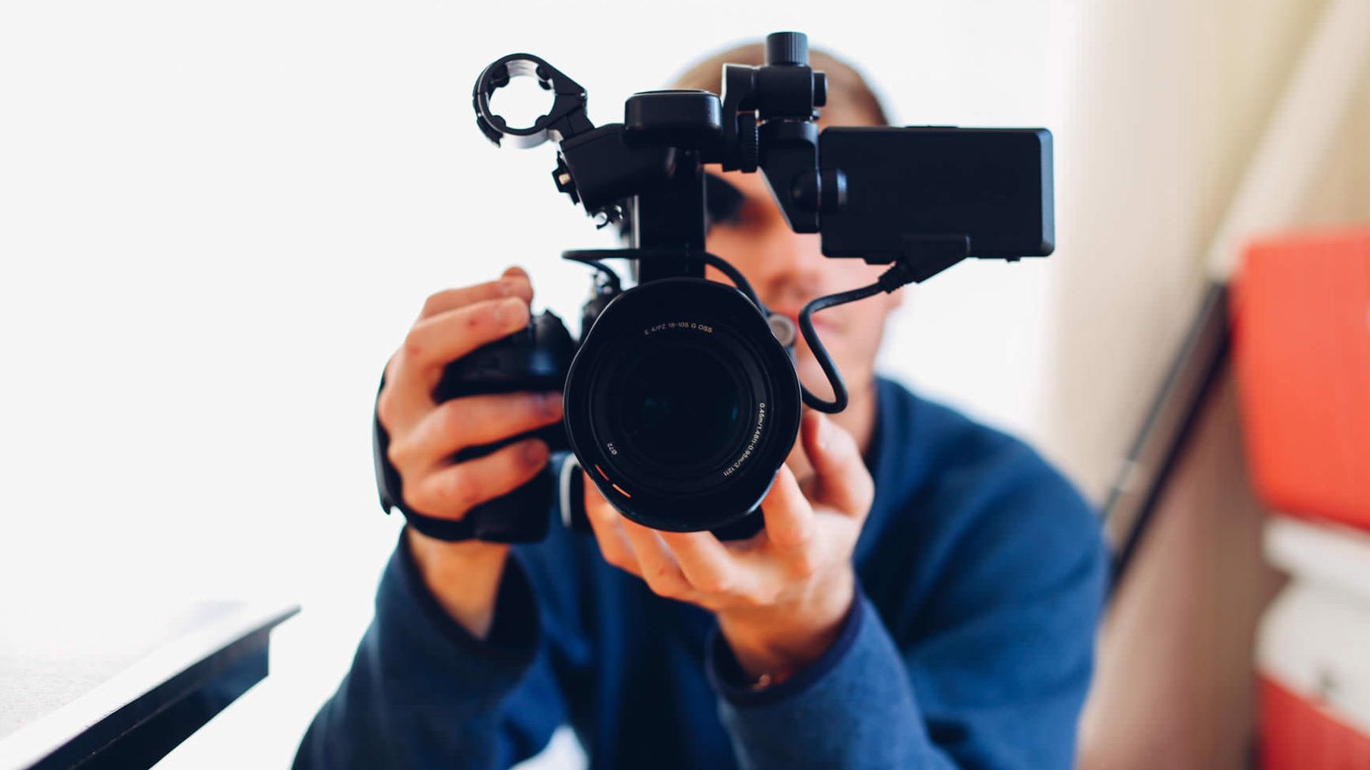 У цифрових дзеркалках знайшли серйозну уразливість