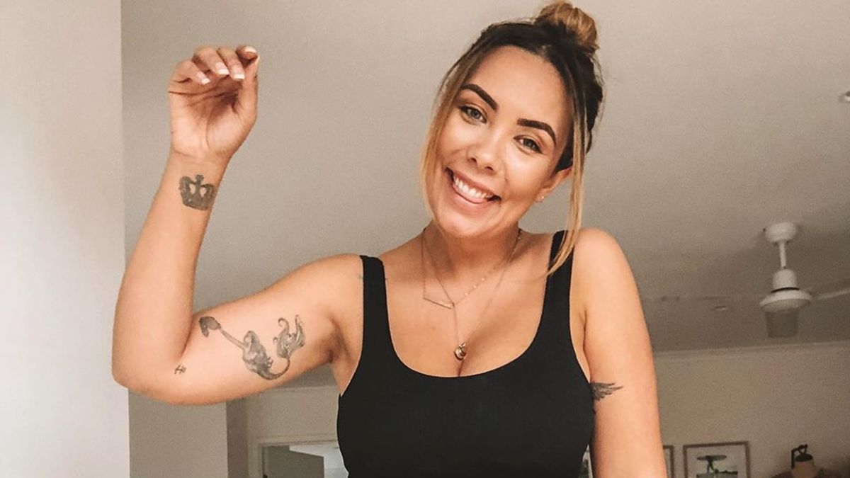 Блогерка перехитрила шантажиста, який роздобув її голе фото