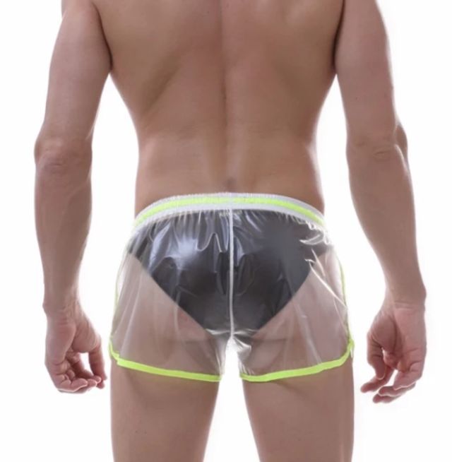 Бренд зробив незвичайні шорти для чоловіків: одягти ТАКЕ зважиться не кожен - фото 347524