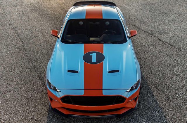 Представлено лімітовану серію Ford Mustang: 800 'конячок' під капотом - фото 347612