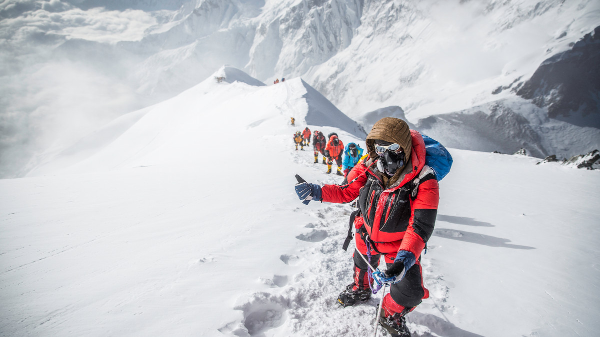 Підйом на Еверест стане дорожчим і складнішим - фото 1