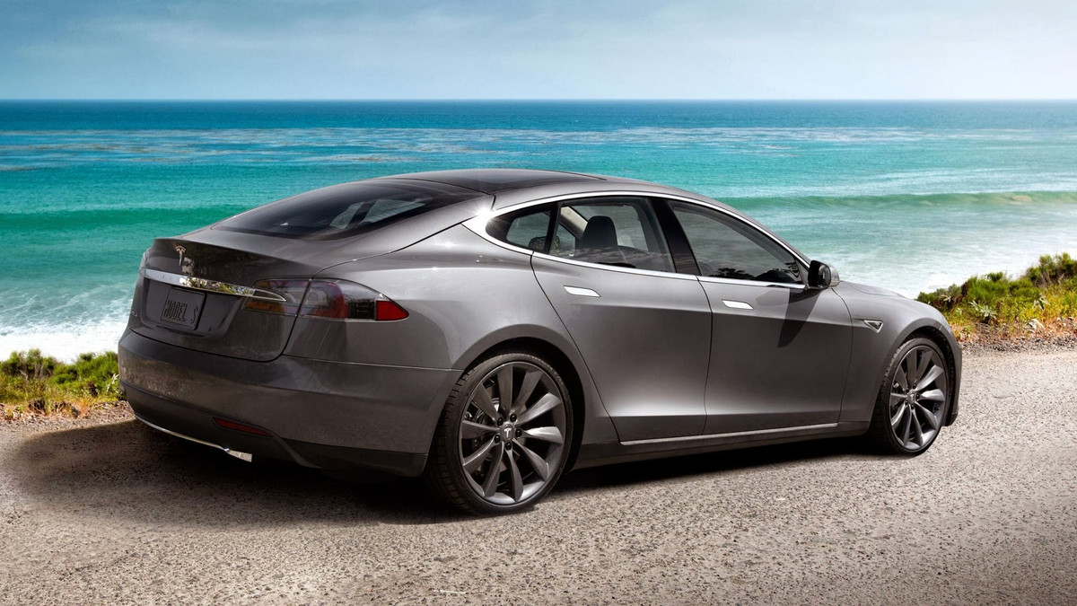 На другому місці рейтингу Tesla Model S - фото 1