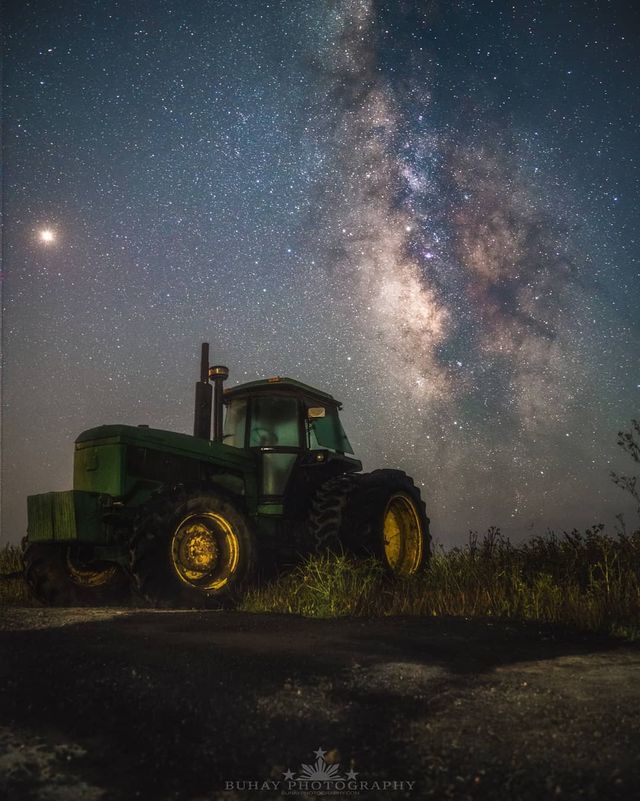Космос поряд: вражаючі фото нічного неба з Землі - фото 348287