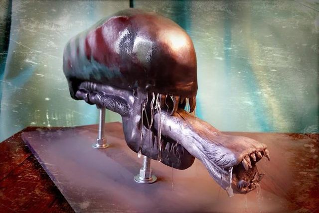 Десерти від цього майстра можуть не на жарт налякати - фото 348313