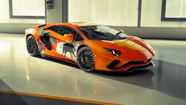 Вуличний художник соковито розмалював Lamborghini Aventador - фото 348316