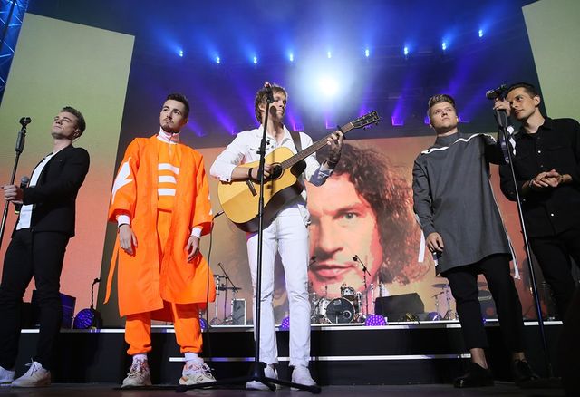 Фіналісти Української пісні заспівали хіт Скрябіна у день його народження - фото 348657