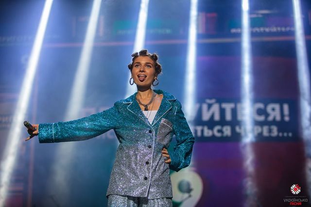 Jerry Heil - фото 348681