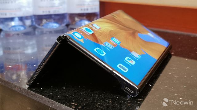 Huawei Mate X вийде з новим процесором і поліпшеною камерою - фото 348693