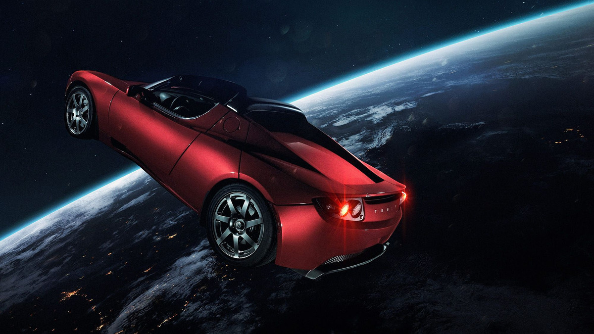 Tesla Roadster уже майже два роки літає в космосі - фото 1