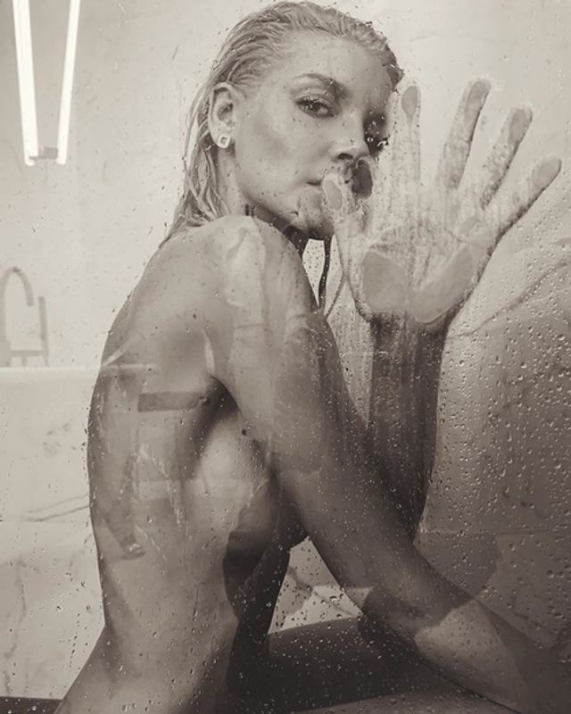 Ексучасниця ВІА Гри знялася повністю оголеною для чоловічого журналу (18+) - фото 349126