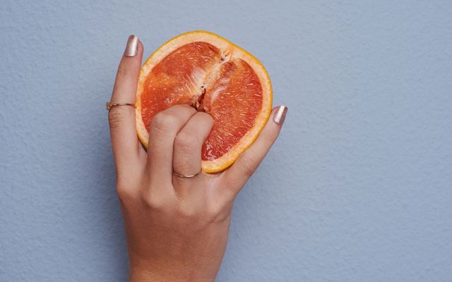 Відверто про кунілінгус: дівчата розповіли, що їх найбільше бісить у цьому занятті - фото 349556