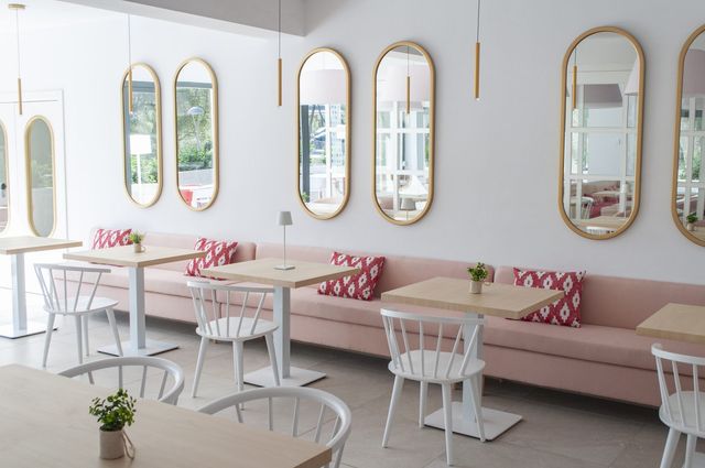 В Іспанії відкрили перший готель лише для жінок - фото 349725