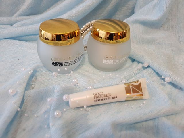 Денний і нічний крем для обличчя - фото 349847