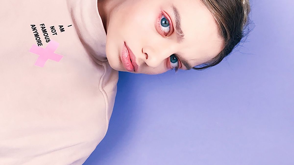 Як виглядає дівчина з найбільшими у світі очима: вона з України