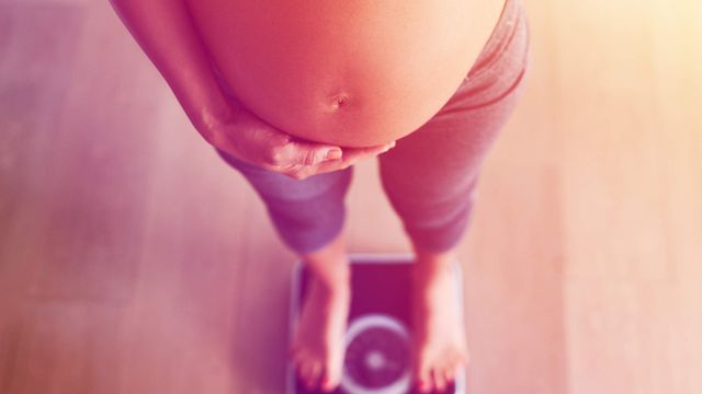 Опитані жінки зізналися, що небажана вагітність негативно вплинула на їхнє здоров'я - фото 350525