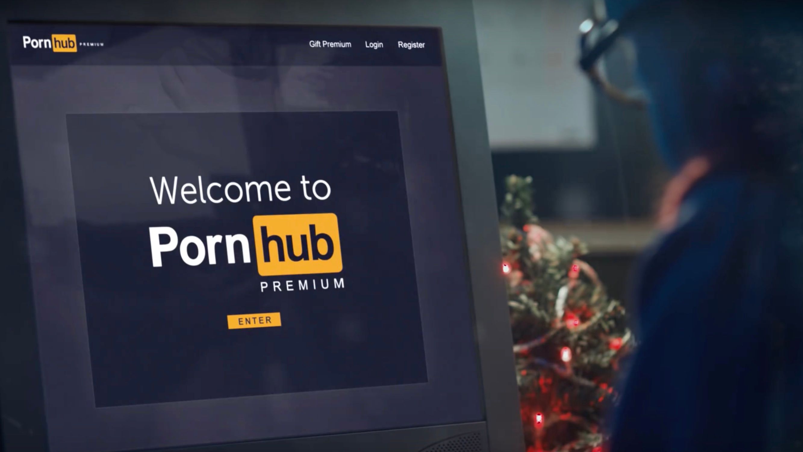 PornHub запустив 