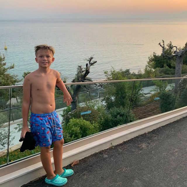 Потап поділився яскравими кадрами з відпочинку у Греції - фото 350748