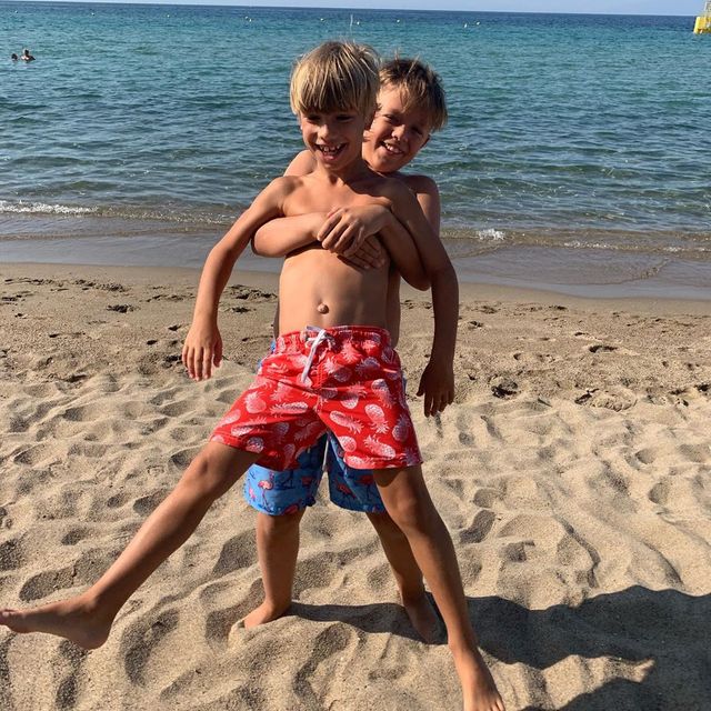 Потап поділився яскравими кадрами з відпочинку у Греції - фото 350749