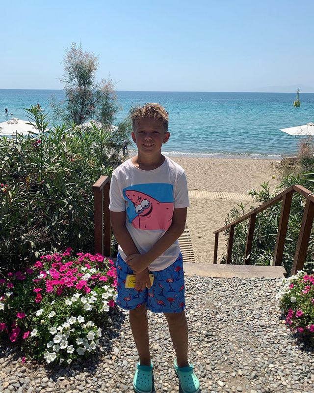 Потап поділився яскравими кадрами з відпочинку у Греції - фото 350750