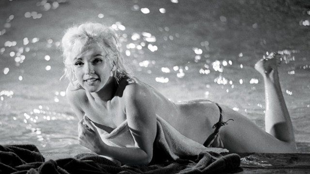 Відверті знімки Мерилін Монро, яких ніхто ніколи не бачив - фото 351005