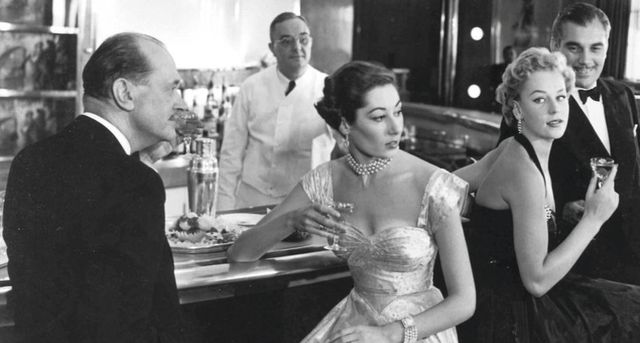 Чому жінки праві- фото 351649