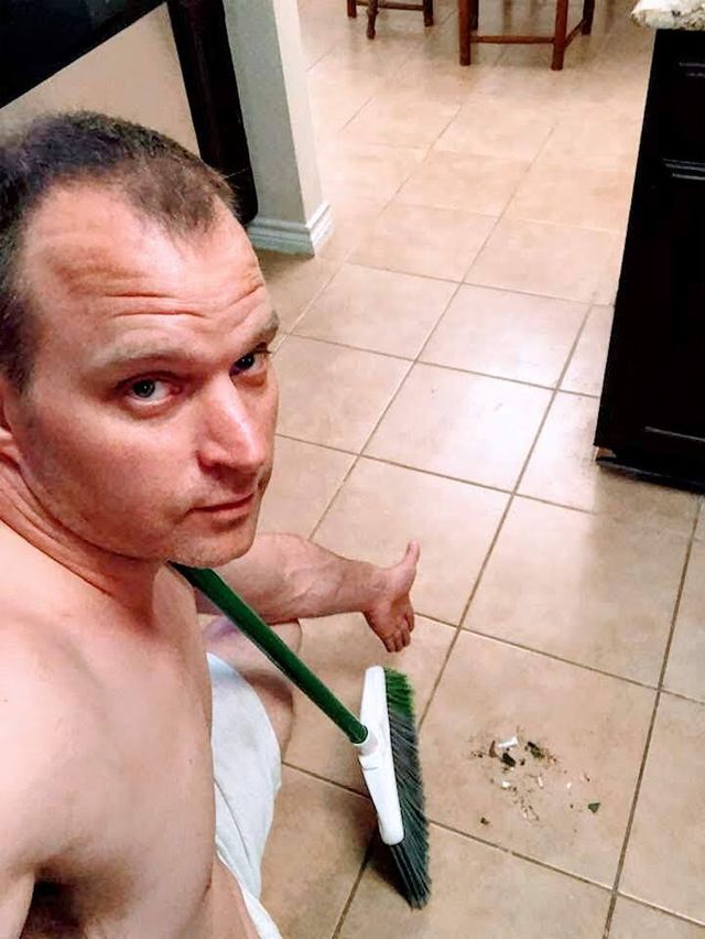 Що заводить жінок: хлопець зробив сексуальні фото для коханої і став зіркою - фото 352050