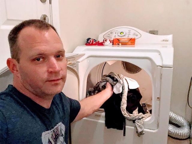 Що заводить жінок: хлопець зробив сексуальні фото для коханої і став зіркою - фото 352056