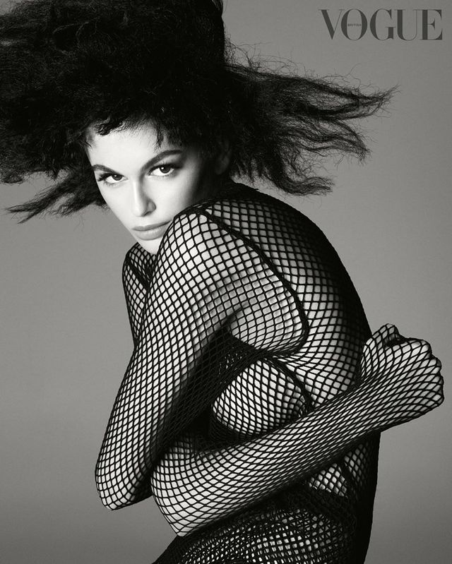 Юна Кайя Гербер знялася оголеною для Vogue - фото 352107