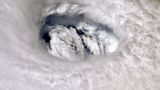 NASA показало шокуючий масштаб урагану Доріан з космосу: відео
