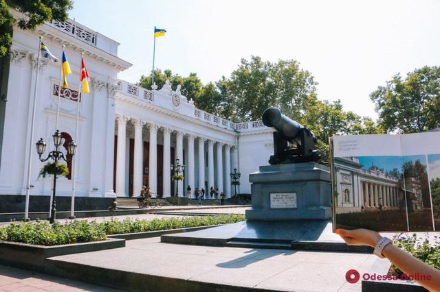 Сучасну Одесу порівняли зі знімками 35-річної давності - фото 352202