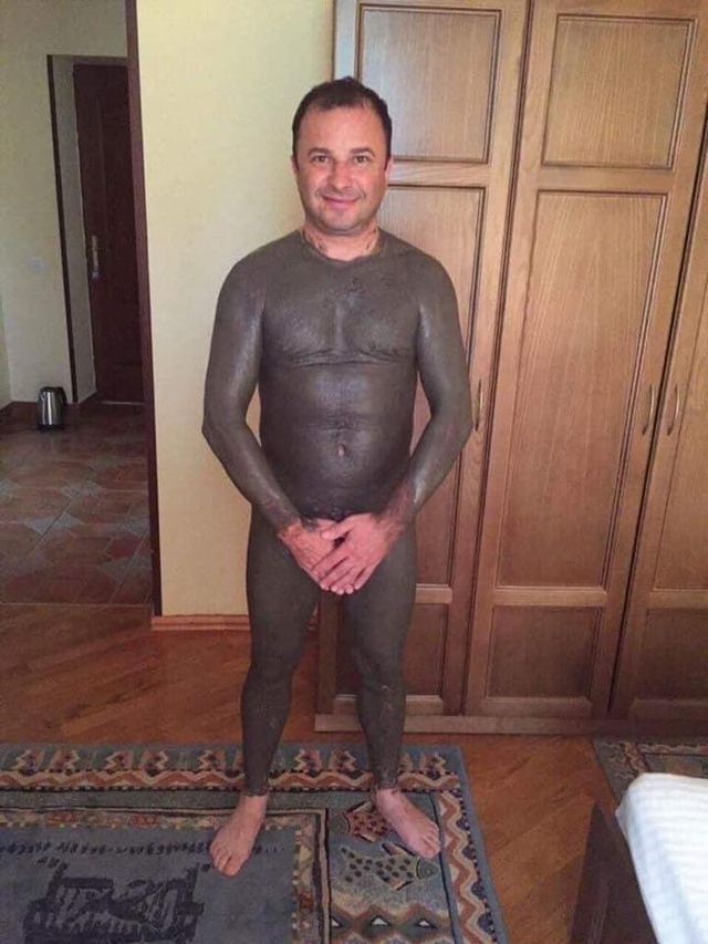 Ексдружина Віктора Павліка вперше прокоментувала розлучення, показавши голе фото співака - фото 352616