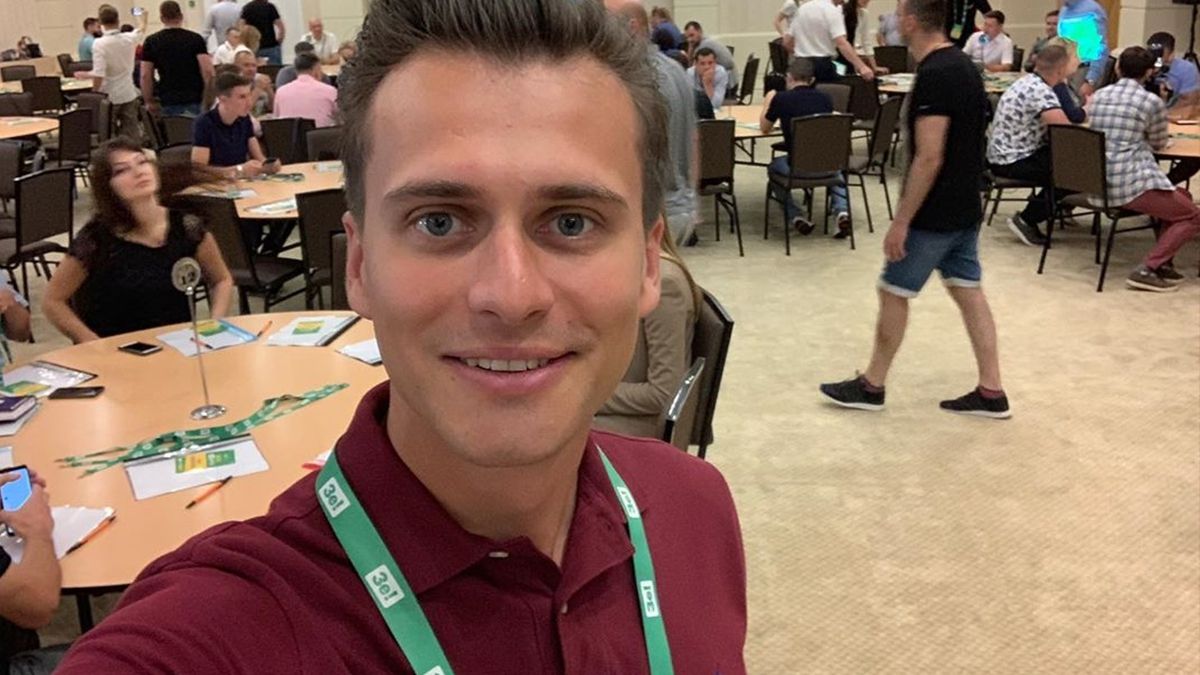 Новоспечений політик Скічко показав зворушливе фото з коханою