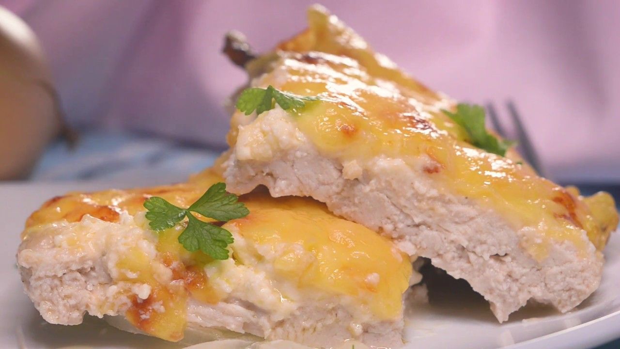 Для справжніх чоловіків: рецепт курячого філе по-французьки