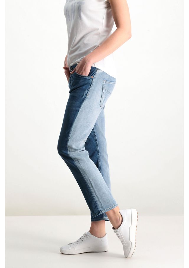 Двоколірні джинси: новий тренд у Instagram - фото 353099