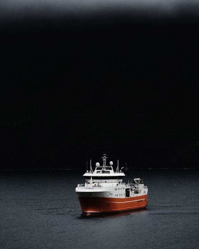 Неймовірні фото Ісландії, які надихають на мандри - фото 353505