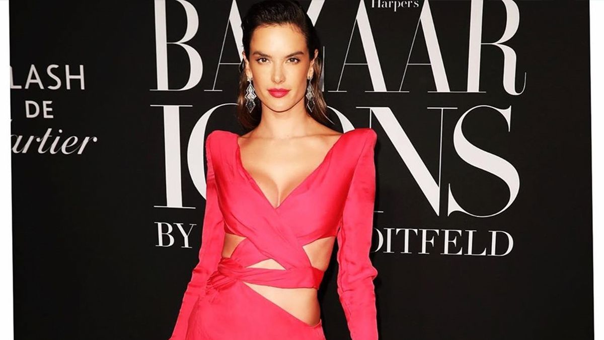 Алессандра Амбросіо - фото 1