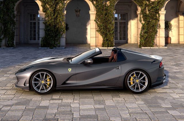 Ferrari представила найпотужніший у світі родстер - фото 353768