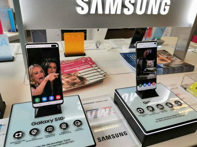 Один з головних мемів року користувачі мережі перенесли в реальне життя: кумедні фото - фото 354098