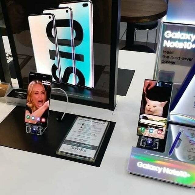 Один з головних мемів року користувачі мережі перенесли в реальне життя: кумедні фото - фото 354105