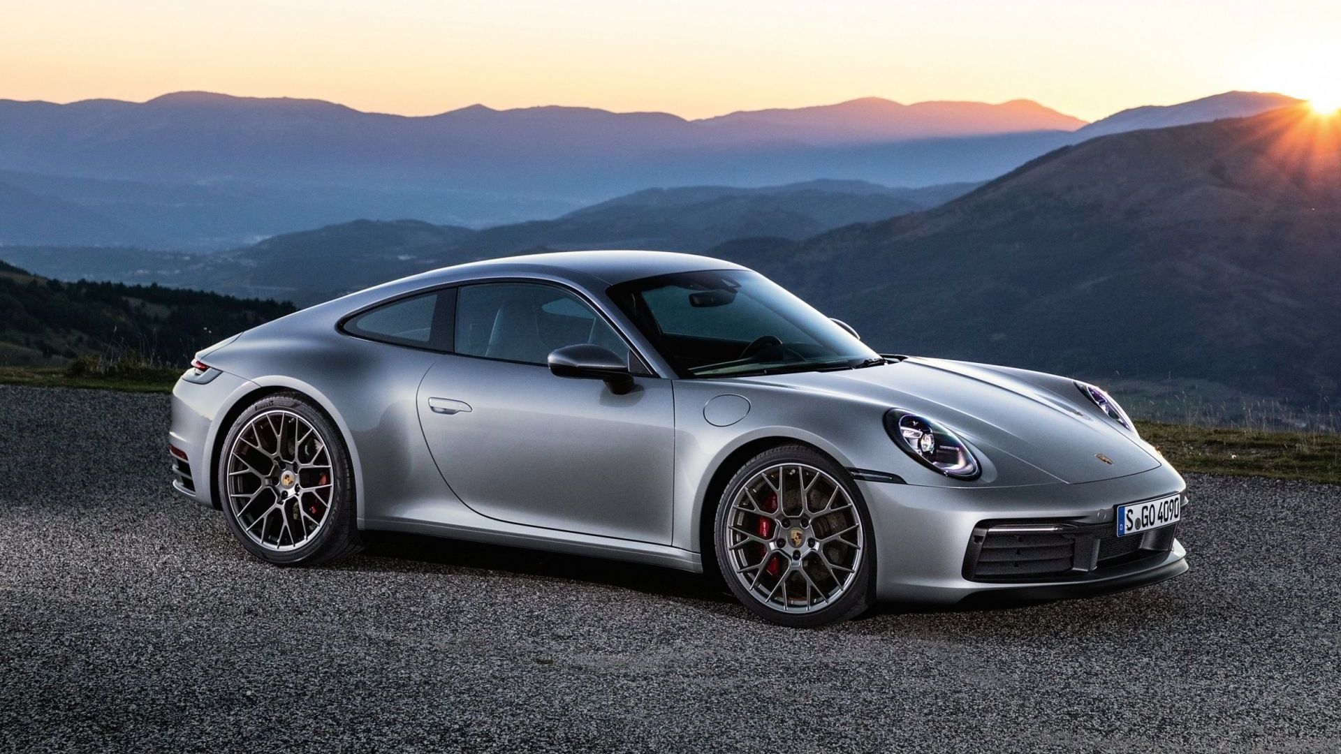 Porsche додала дві розкішні моделі в лінійку 911