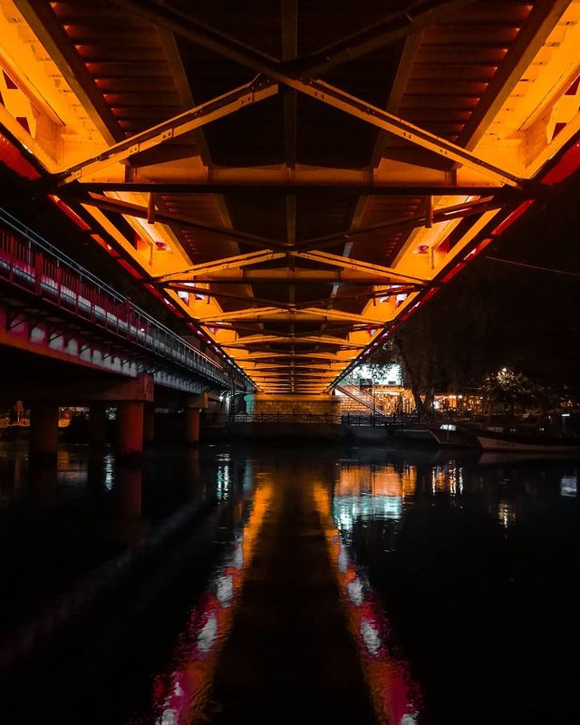 Студент робить на смартфон ефектні фото Туреччини - фото 354387