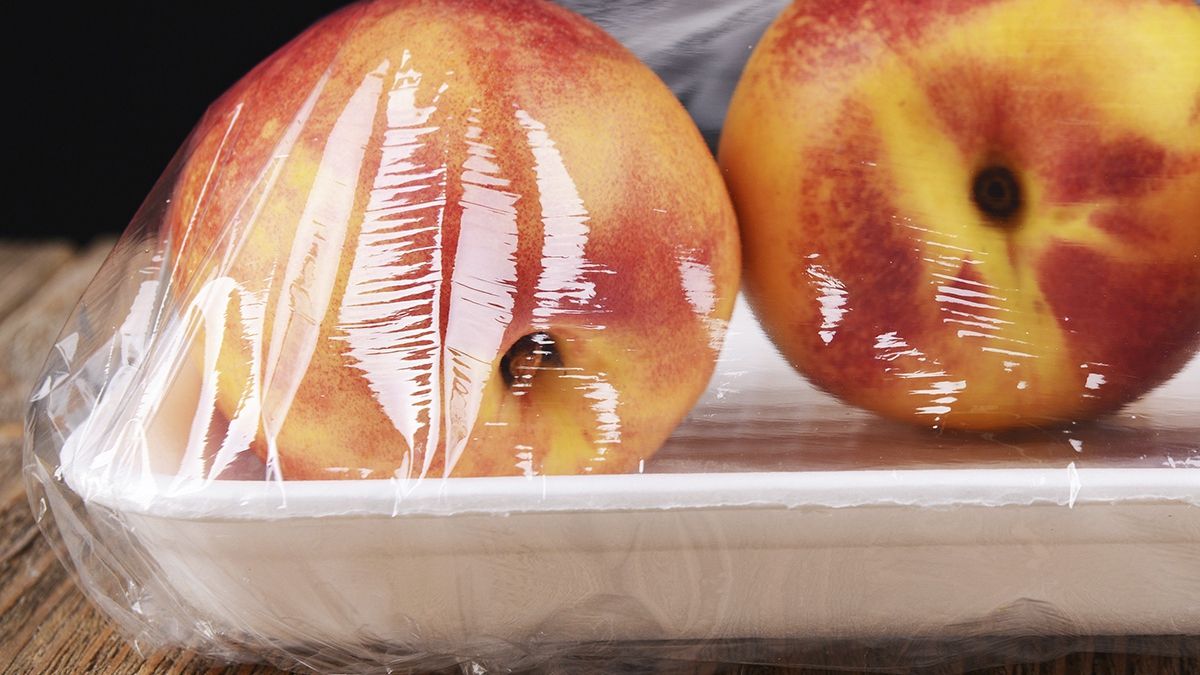 Як використати у побуті харчову плівку: круті ідеї