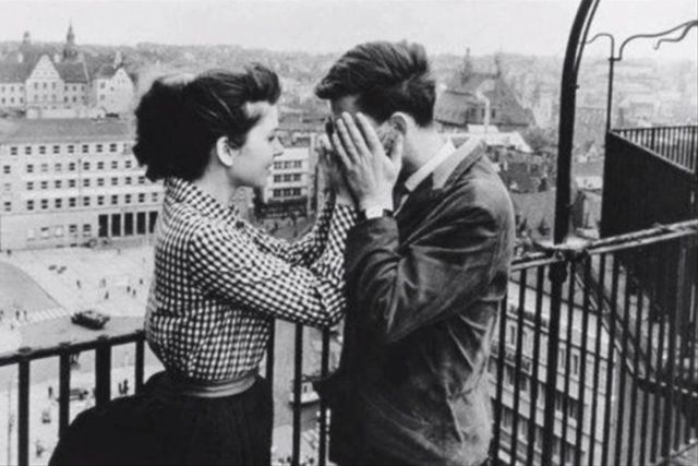 Як розпізнати розумну жінку- фото 354606